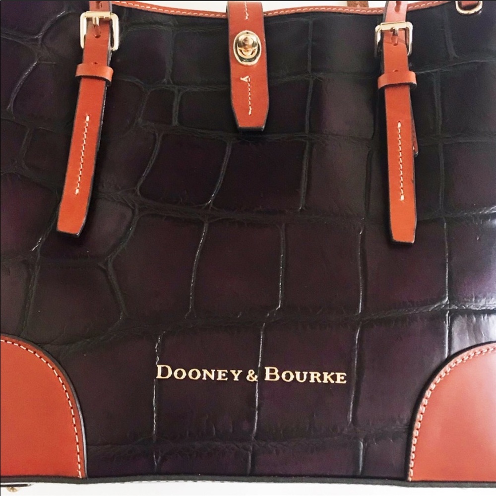 🌹Dooney & Bourke Large Satchel Bag🌹 - Picture 2 of 6